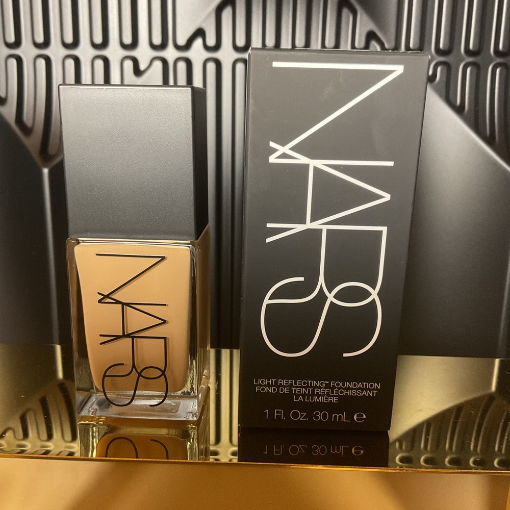 NARS Light Reflecting Advanced Skincare Foundation in L 3.25 Lima BNIB